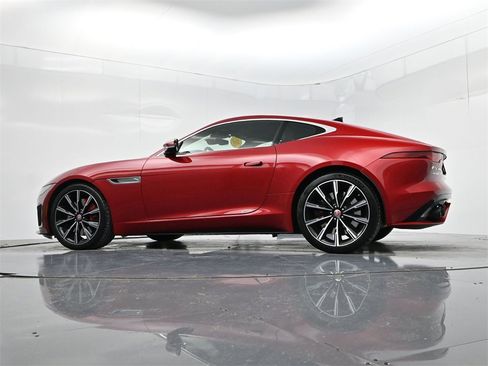 Used 2021 Jaguar F-TYPE R image 37