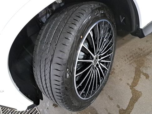 New 2026 Mercedes-Benz GLC 300 4MATIC image 34