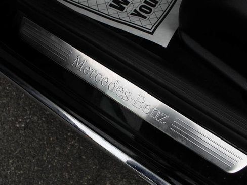 Used 2019 Mercedes-Benz C 300 4MATIC Sedan image 11