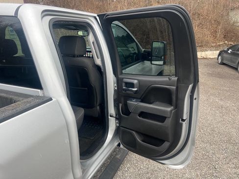 Used 2015 Chevrolet Silverado 1500 LT w/ Max Trailering Package image 16