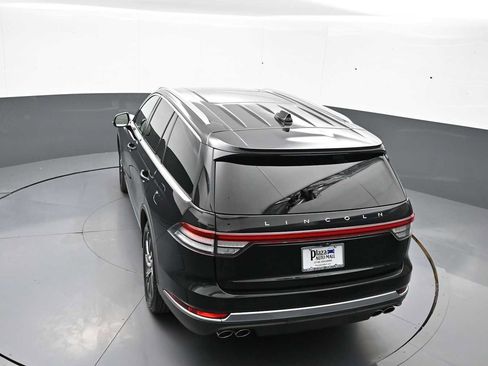 Used 2026 Lincoln Aviator AWD image 43