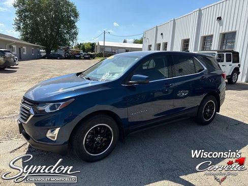 Used 2020 Chevrolet Equinox LT w/ Driver Convenience Package AWD/4WD image 1