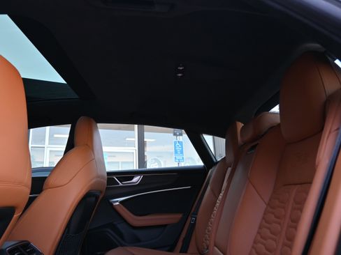 Used 2024 Audi RS 7 Performance image 48