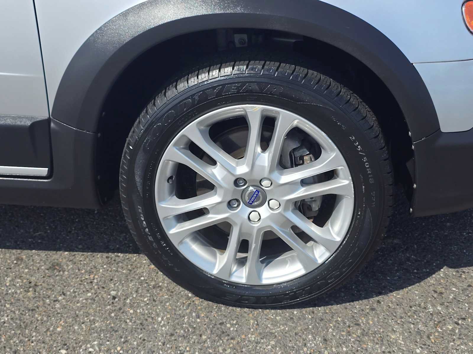 Used 2016 Volvo XC70 T5 Premier AWD/4WD image 9