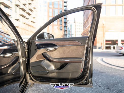 Used 2021 Audi A8 L 4.0T w/ Interior Protection Package image 44