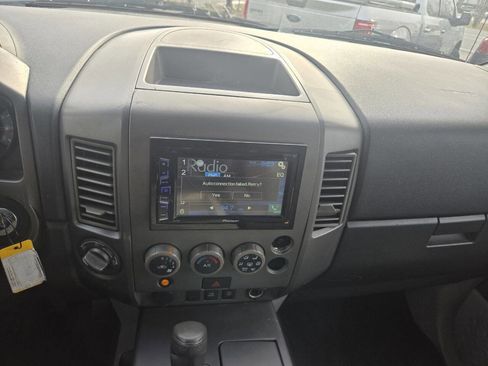 Used 2004 Nissan Titan SE AWD/4WD image 61