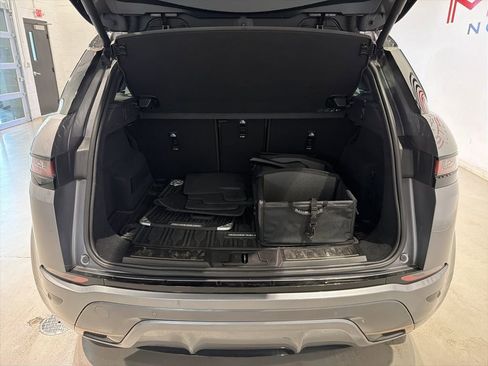 Used 2023 Land Rover Range Rover Evoque R-Dynamic S AWD/4WD image 32