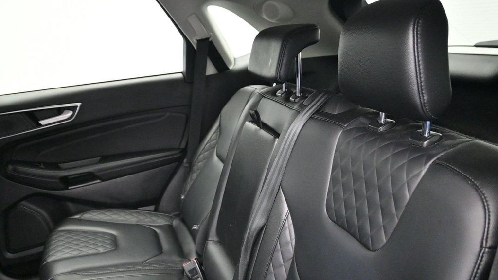 Used 2024 Ford Edge Titanium AWD/4WD image 14