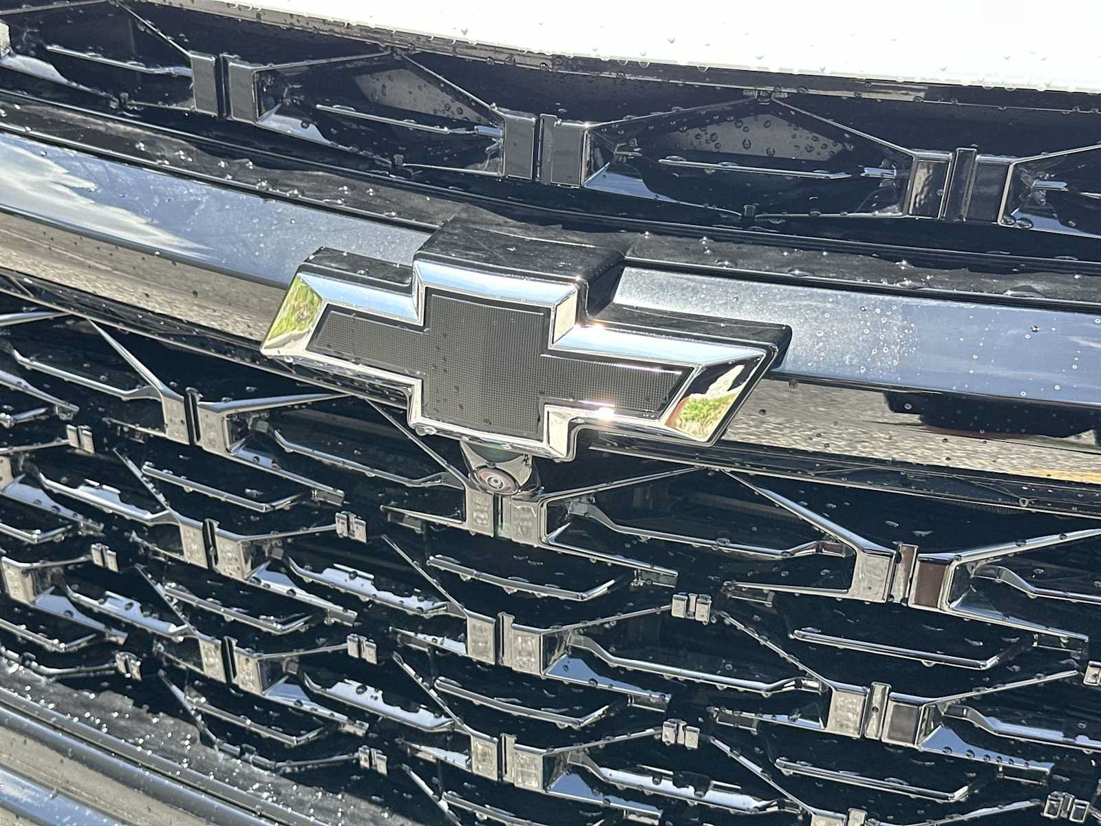 New 2026 Chevrolet Traverse RS w/ LPO, Floor Liner Package FWD image 10