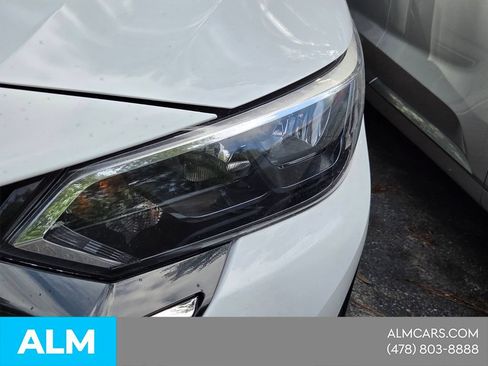 Used 2024 Nissan Sentra SV FWD image 26