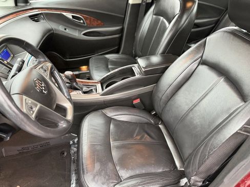 Used 2011 Buick LaCrosse CXL image 13