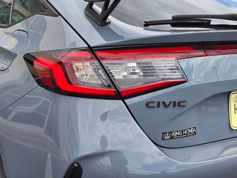 Used 2024 Honda Civic Type R image 9