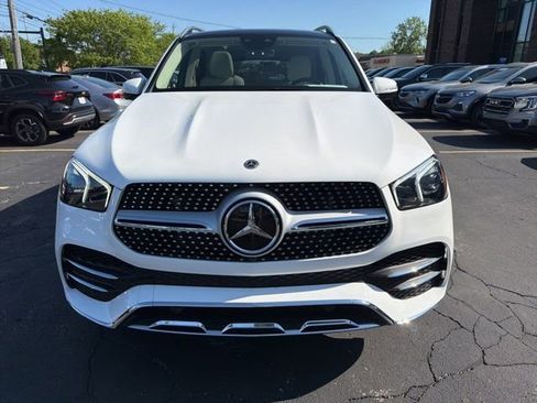Used 2023 Mercedes-Benz GLE 450 4MATIC image 2