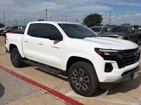 Used 2023 Chevrolet Colorado Z71 w/ Z71 Convenience Package 2 AWD/4WD image 1