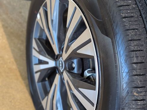 Used 2019 Nissan Murano S image 22