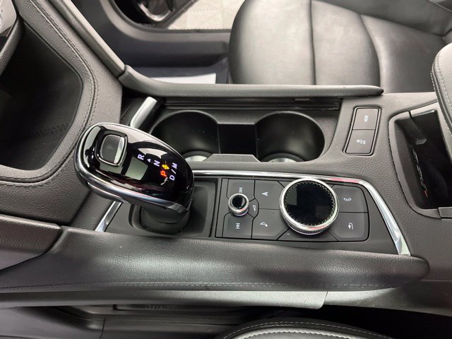 Used 2023 Cadillac XT6 Premium Luxury FWD image 30