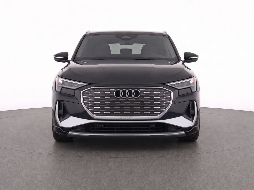 Used 2024 Audi Q4 e-tron Premium Plus w/ Premium Plus AWD/4WD image 5