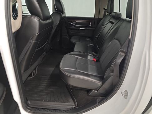 Used 2018 RAM 1500 Laramie w/ Protection Group AWD/4WD image 12