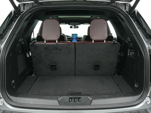 Certified 2023 Ford Explorer Platinum w/ Technology Package image 21