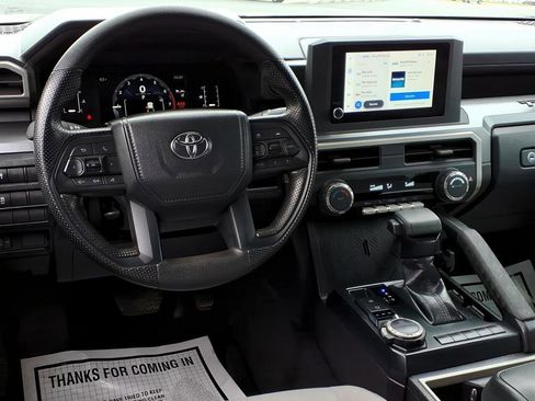 Certified 2024 Toyota Tacoma SR5 AWD/4WD image 12