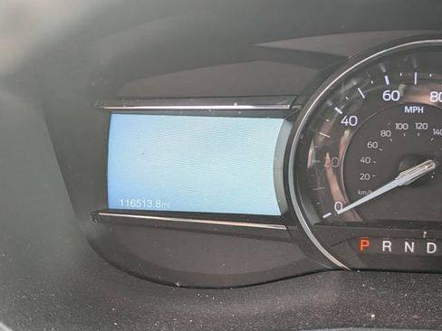 Used 2019 Ford Explorer XLT w/ Equipment Group 202A image 19