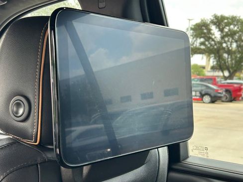 Used 2021 GMC Yukon AT4 w/ AT4 Premium Plus Package image 24