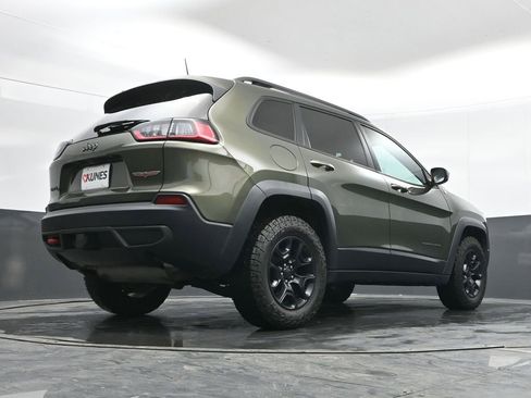 Used 2020 Jeep Cherokee Trailhawk w/ Comfort/Convenience Group image 42