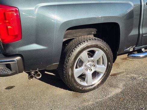 Used 2017 Chevrolet Silverado 1500 LT w/ High Desert Package RWD image 13