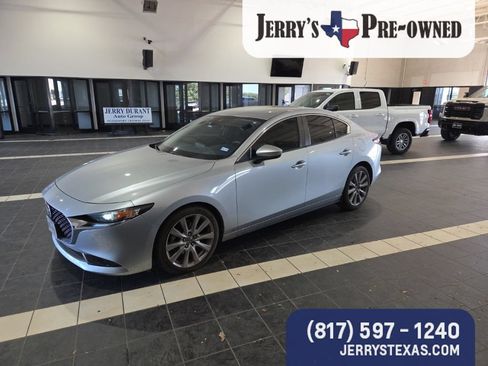 Used 2019 MAZDA MAZDA3 AWD Sedan w/ Preferred Package image 1