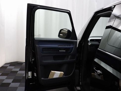 New 2025 Volkswagen ID. Buzz Pro S image 6