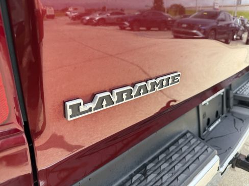 Used 2019 RAM 1500 Laramie RWD image 10