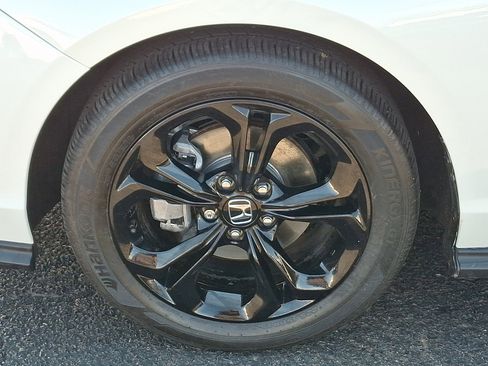 Used 2025 Honda Accord SE image 27