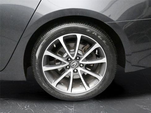 Used 2015 Acura TLX V6 w/ Technology Package image 13