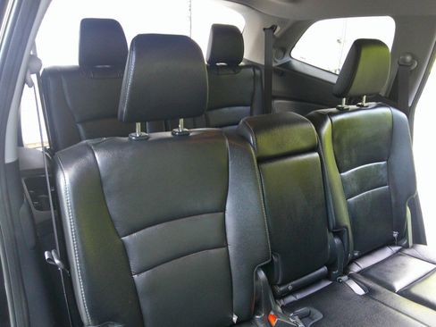 Used 2017 Honda Pilot Touring image 41