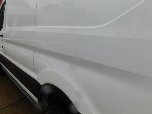 Used 2020 Ford Transit 250 Low Roof image 9