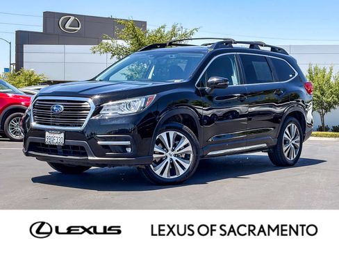 Used 2022 Subaru Ascent Limited w/ Technology Package AWD/4WD image 1