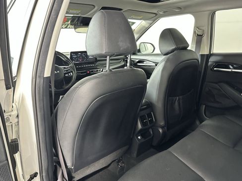 Used 2022 Kia Seltos EX AWD/4WD image 24