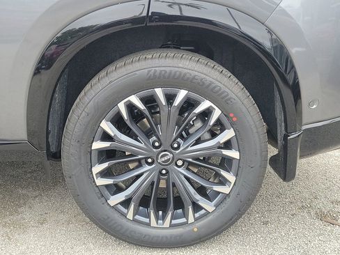 New 2026 Nissan Rogue Platinum image 9