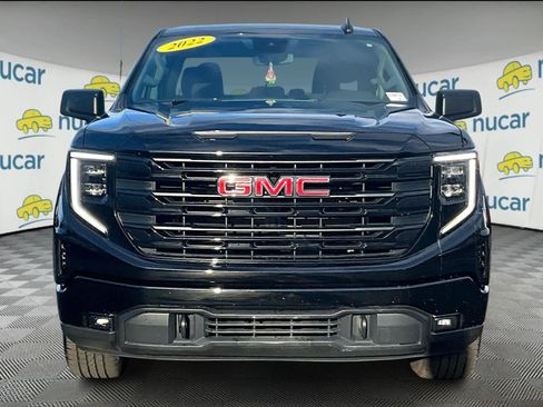 Used 2022 GMC Sierra 1500 Elevation image 2