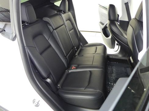 Used 2022 Tesla Model Y Performance AWD/4WD image 20