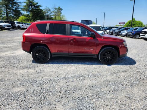 Used 2013 Jeep Compass Latitude image 6