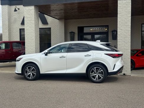 Used 2023 Lexus RX 350 Premium w/ Cold Area Package FWD image 7