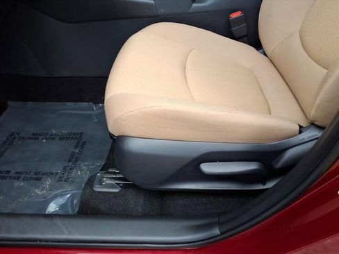 Certified 2025 Toyota RAV4 LE image 18