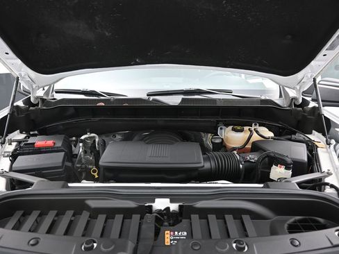 Used 2022 Chevrolet Silverado 1500 LT Trail Boss w/ Safety Package image 12