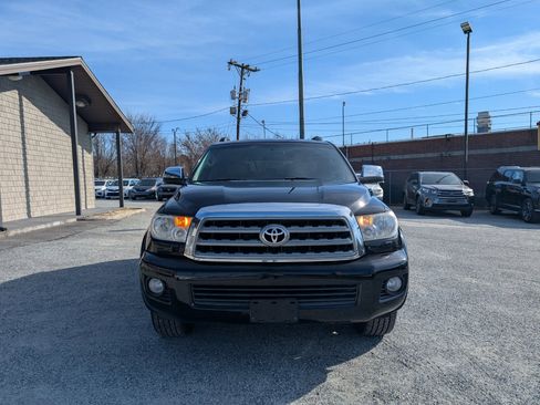 Used 2015 Toyota Sequoia Limited image 2