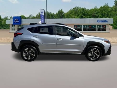 Used 2024 Subaru Crosstrek 2.0i Premium AWD/4WD image 6