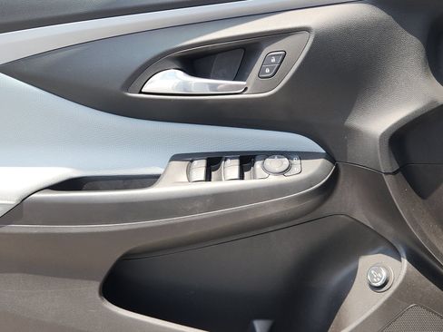 Used 2025 Buick Envista Preferred w/ Convenience II Package FWD image 27