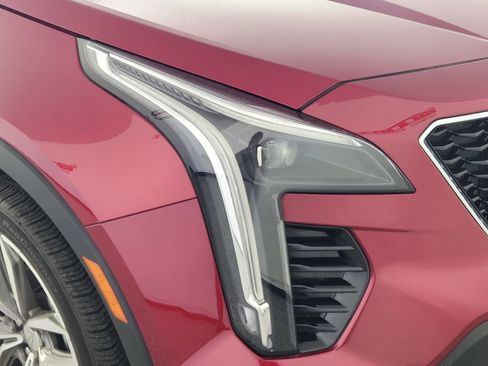 Used 2023 Cadillac XT4 Sport w/ Cold Weather Package FWD image 9