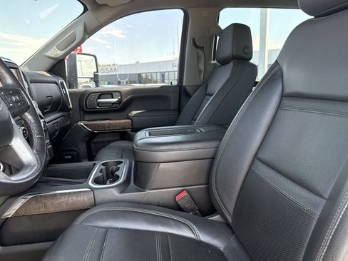 Used 2021 GMC Sierra 2500 Denali AWD/4WD image 4