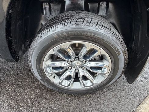 Used 2020 RAM 1500 Laramie w/ Sport Appearance Package image 13